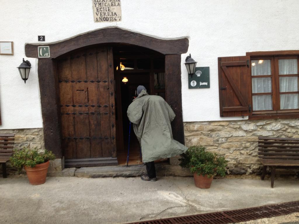 La Posada Nueva Viscarret-Guerendiain Buitenkant foto